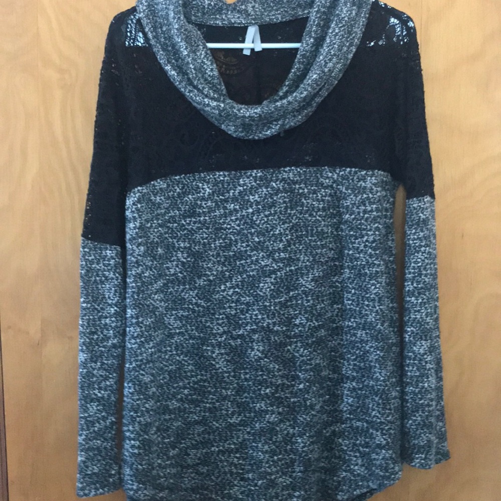 Cowl neck sweater with lace detail
